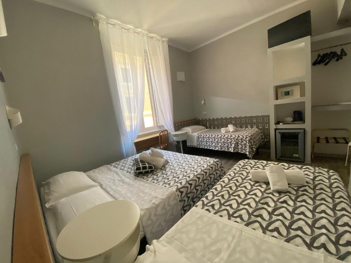 Guest House Fidardo โรม ภายนอก รูปภาพ