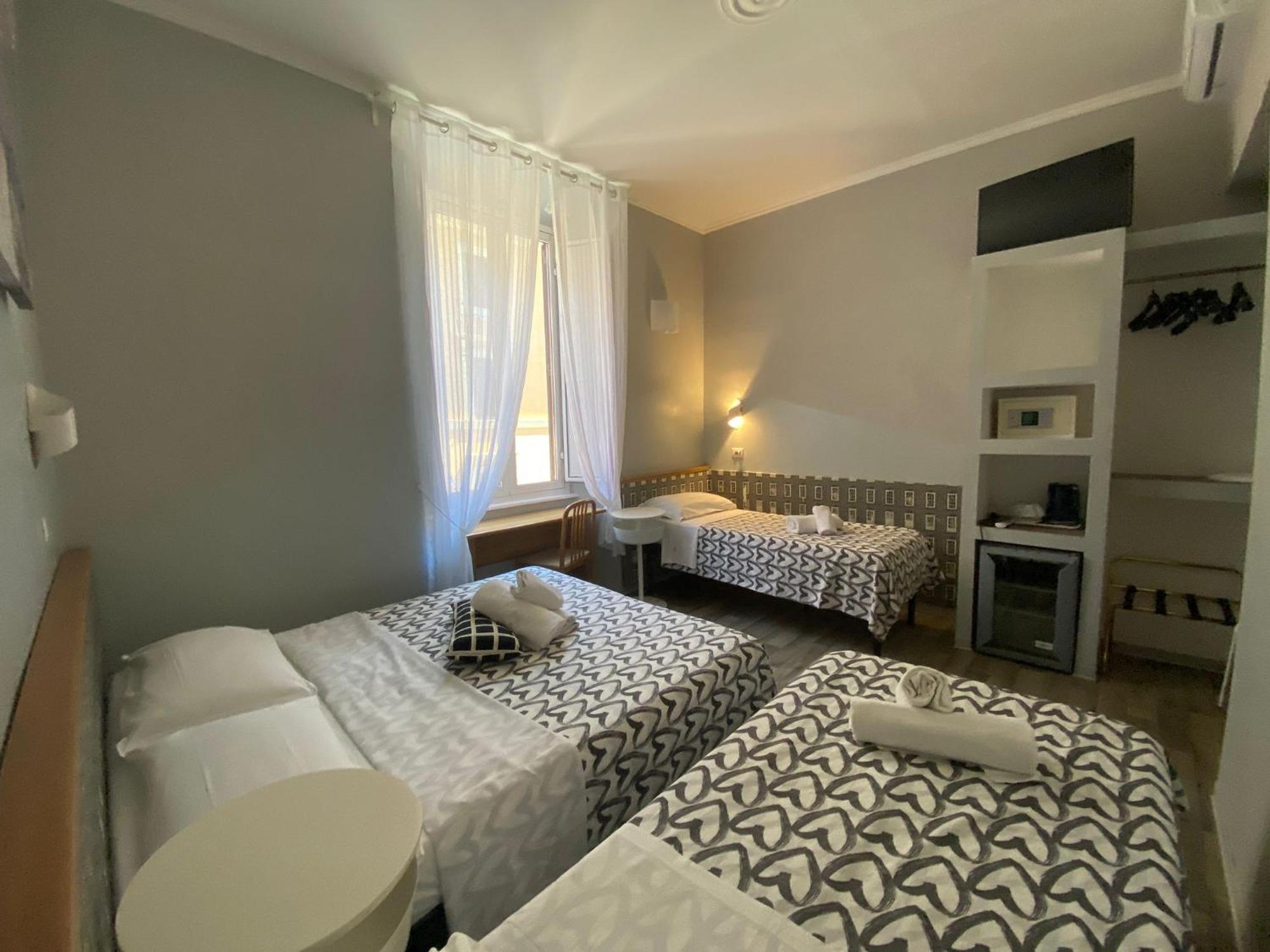 Guest House Fidardo โรม ภายนอก รูปภาพ